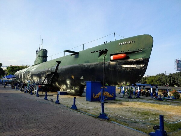 Surabaya submarine monument 1